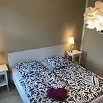 Eckloff Apartment *