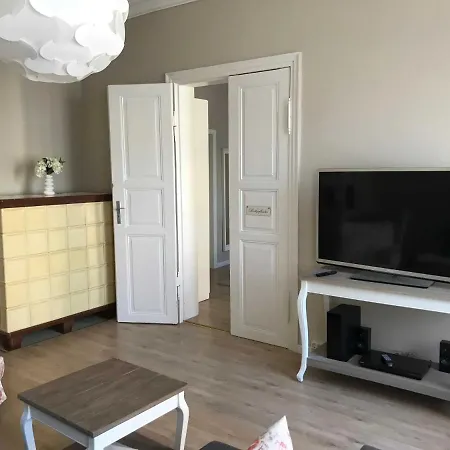 Eckloff Apartment